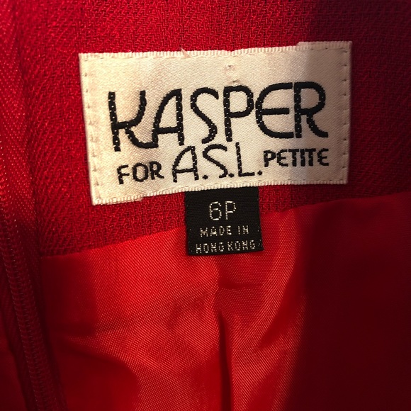 Kasper, petite dress, size 6, red & black with gold embellishments - Picture 4 of 14